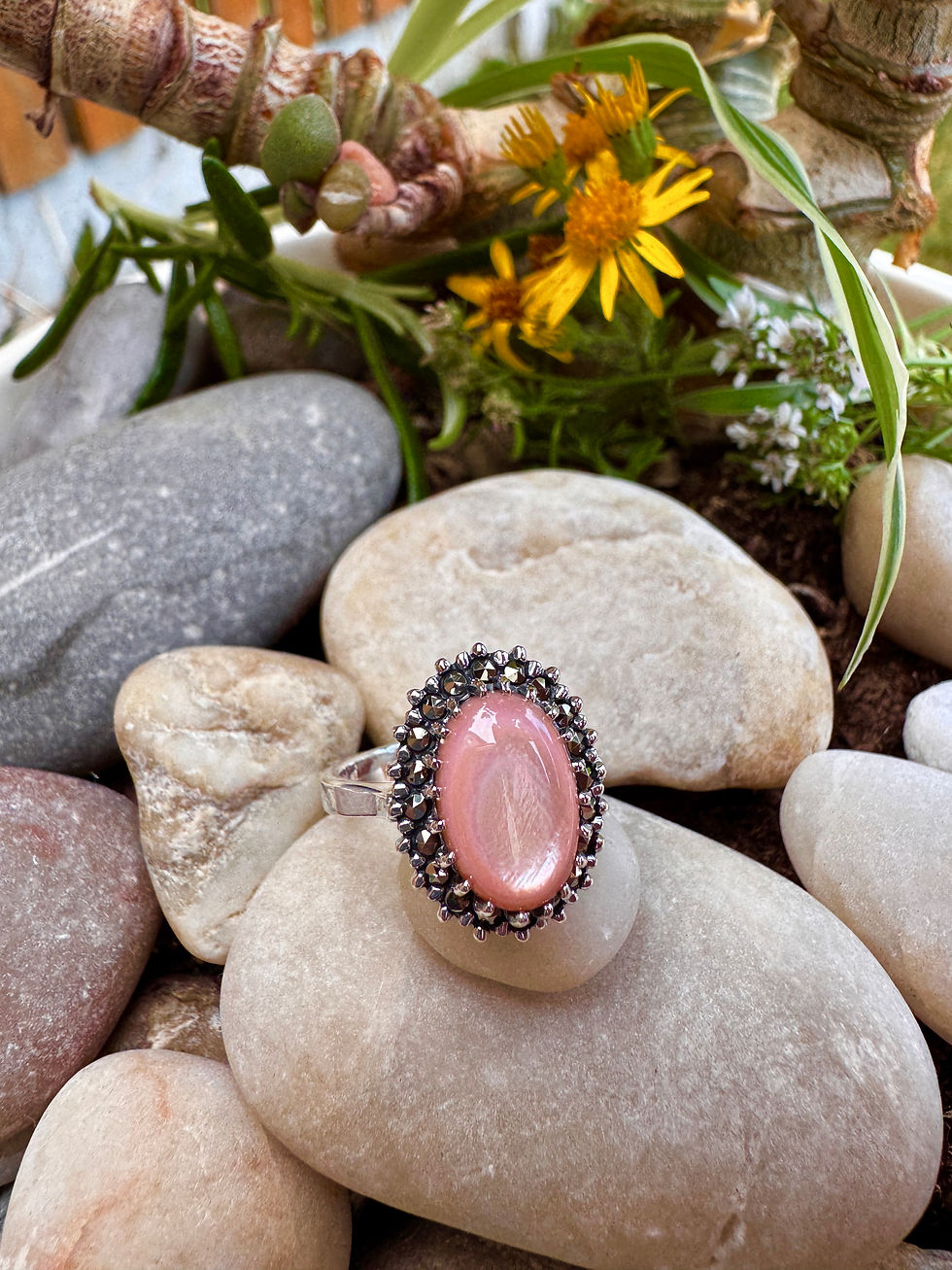 Thumbnail: Pink Mother Pearl Marcasite Sterling Silver Ring