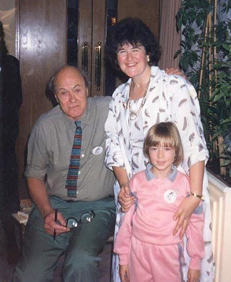 Liz and daughter meet Roald Dahl