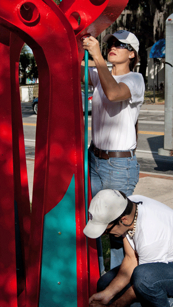 Gus-Lina-Tree-Public-Art (3).gif