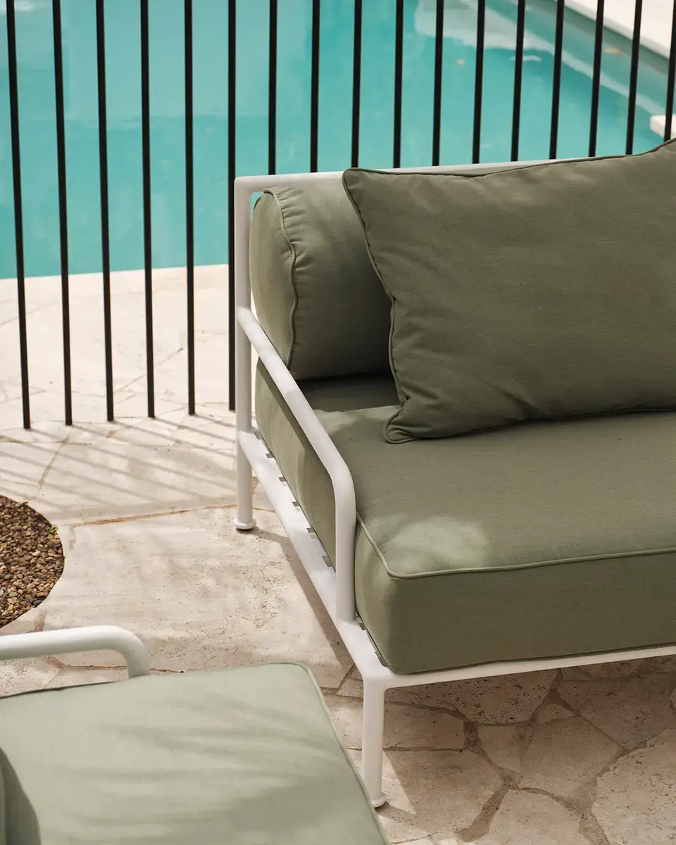 Thumbnail: Outdoor Rowe Lounge Chair | Evergreen 