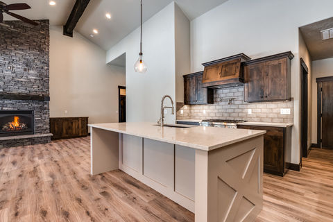 small kitchen.jpg