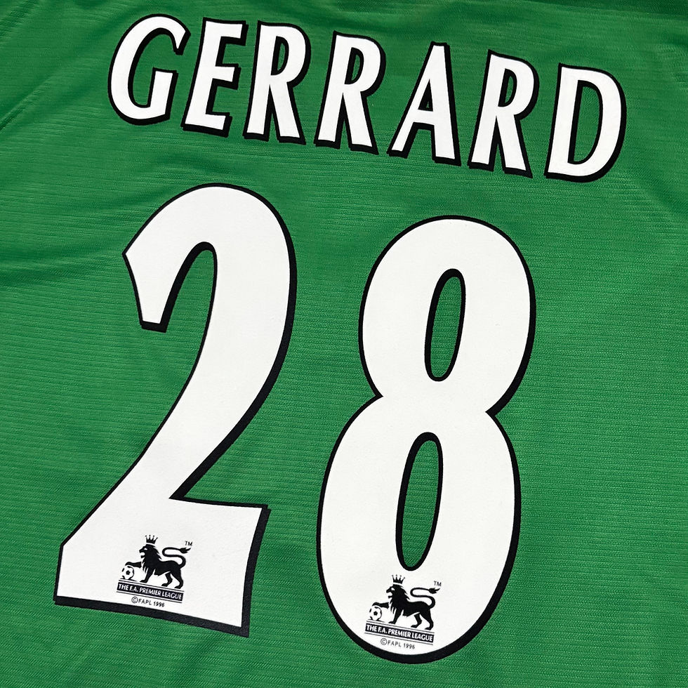 Miniature : 1999-00 - Liverpool - Away Shirt - Gerrard 28 - M (38-40) jersey