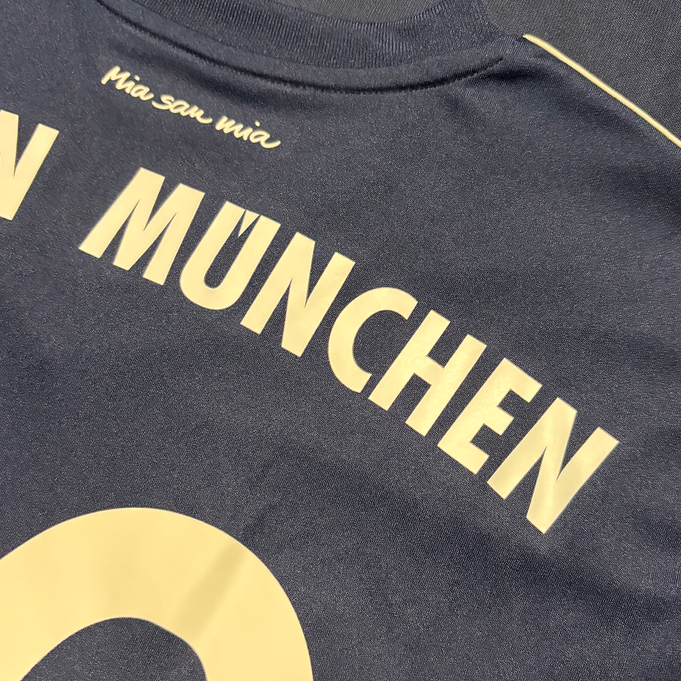 Thumbnail: 2017-18 – Bayern Munich – Away Shirt – Coman 29 - XL AZ7937 jersey trikot