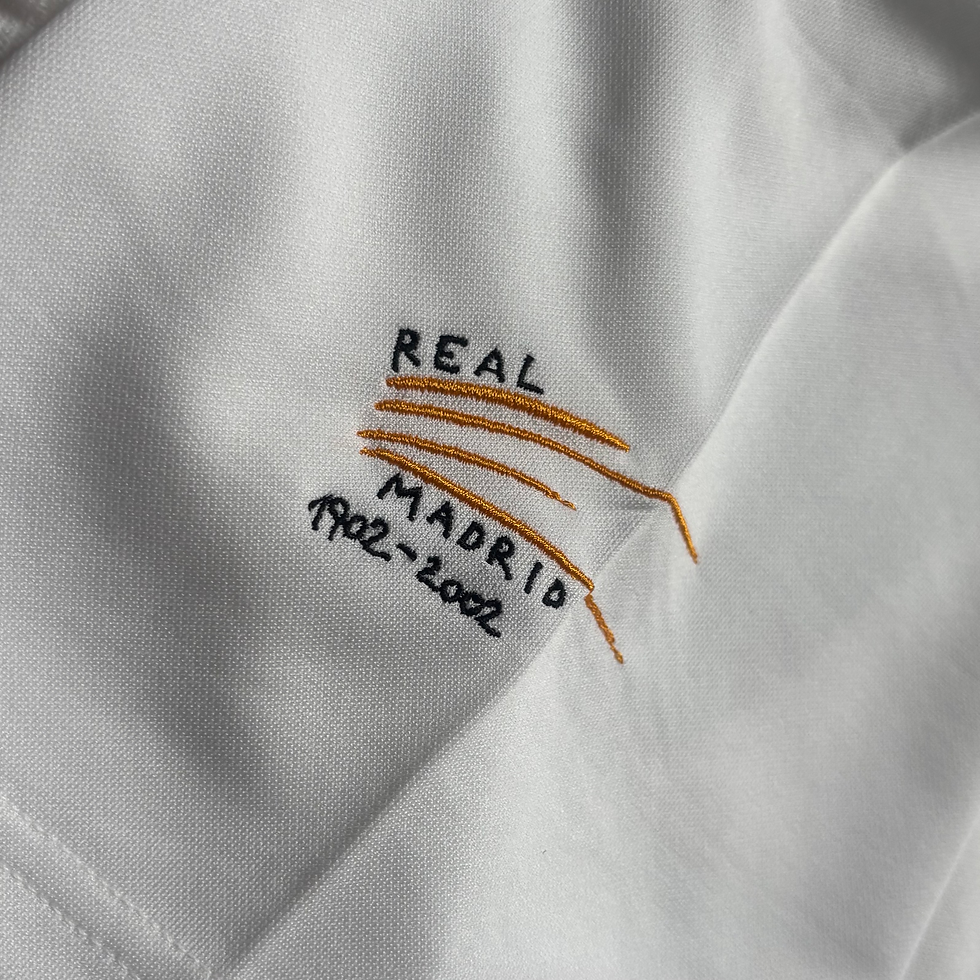 Thumbnail: 2002-03 – Real Madrid – Centenary Home Shirt - Raul 7 - XL