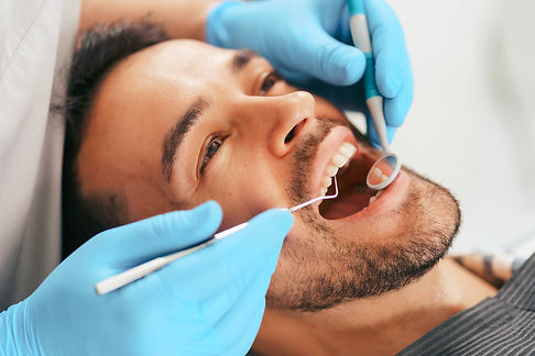 periodoncia-que-es-y-que-problemas-resuelve.jpg