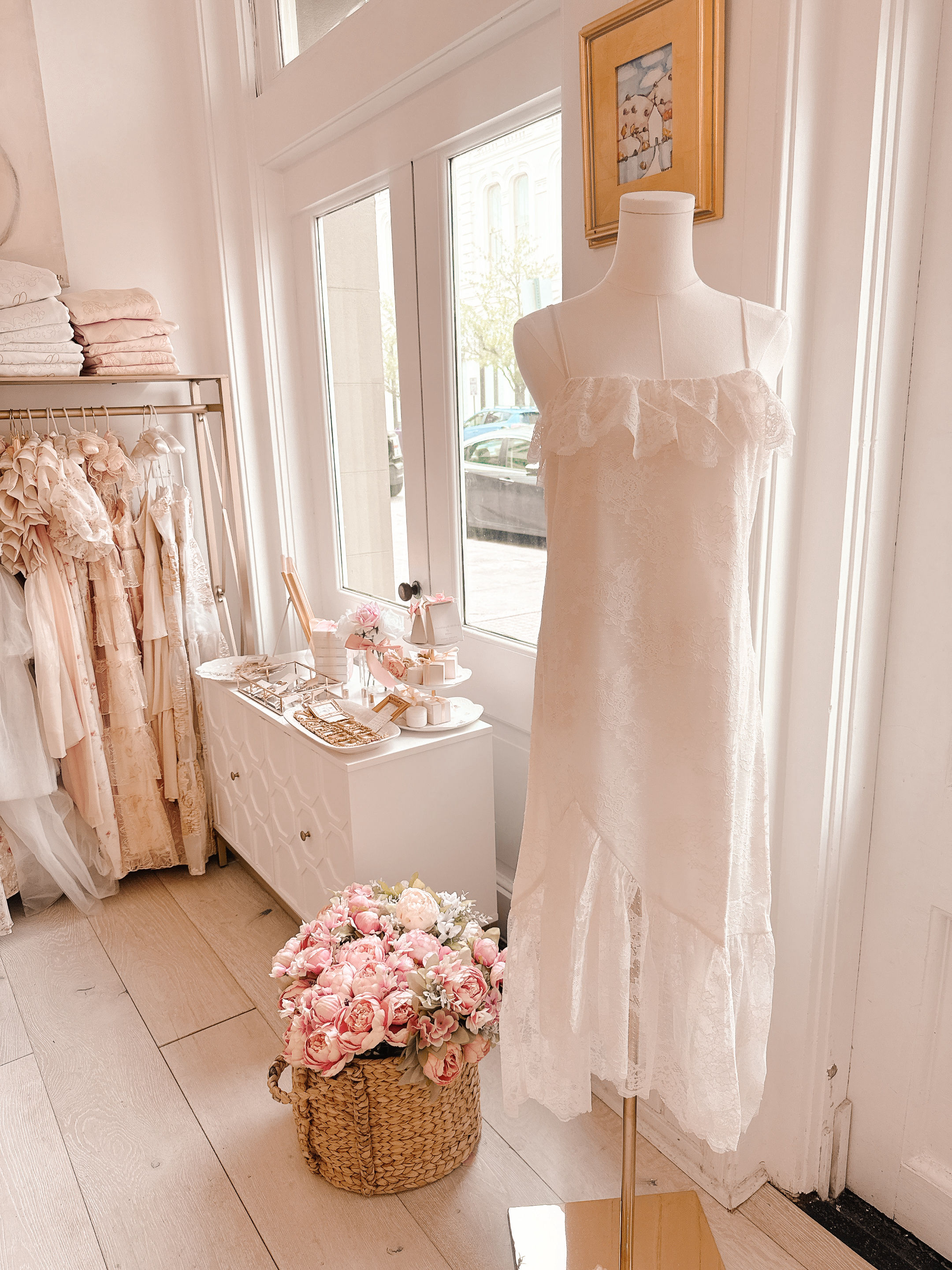The cream lace 