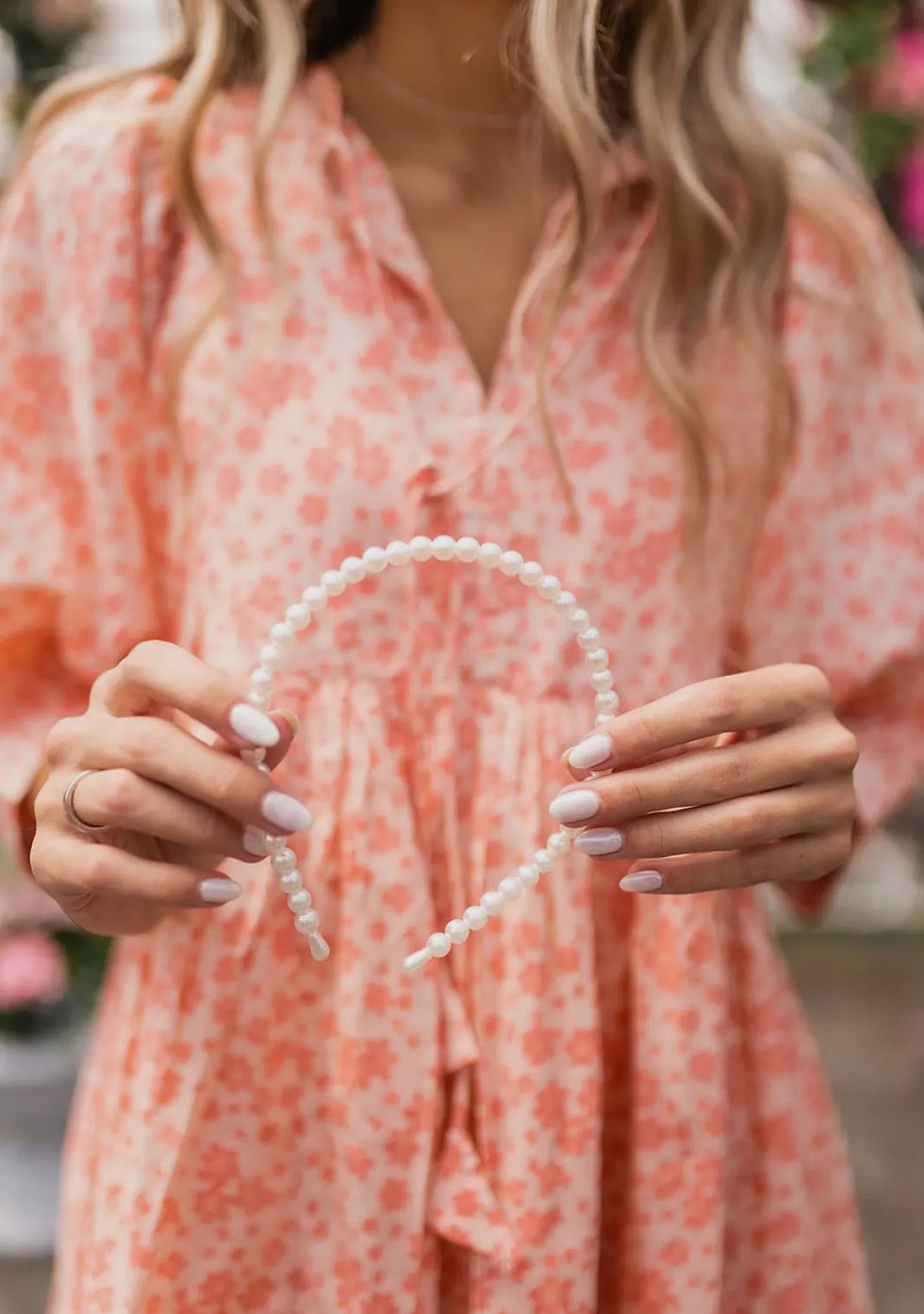 Simple pearl headband