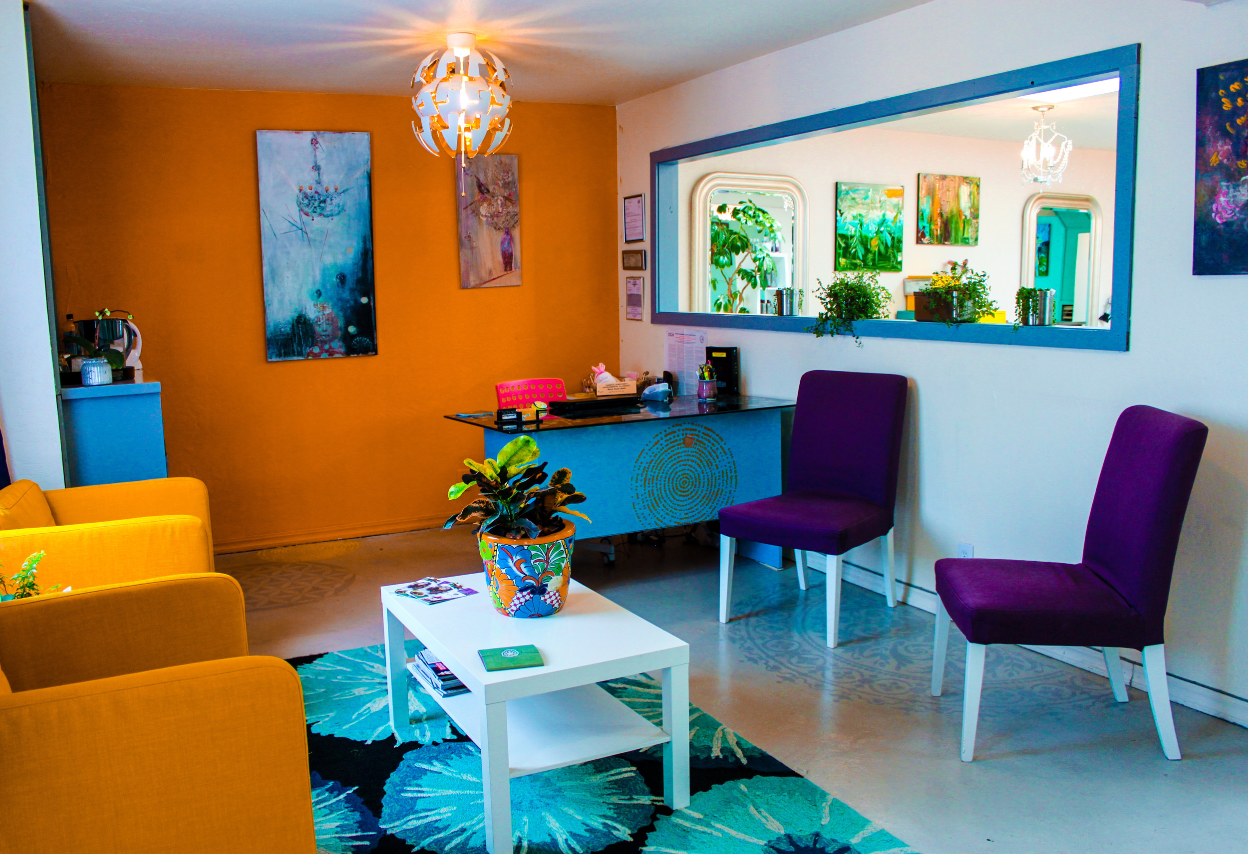 Waves Hair Studio Hair salon United States