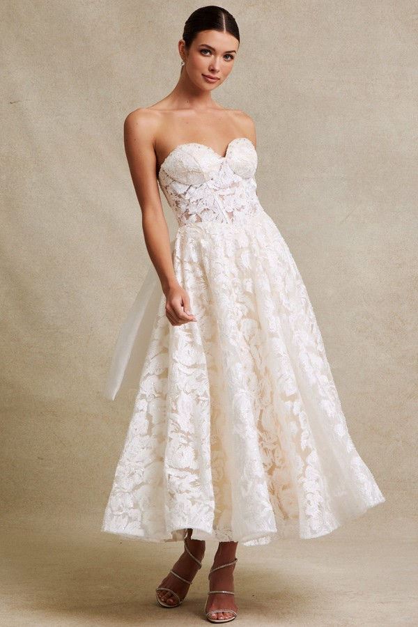 Strapless Sweetheart Neckline Midi Wedding Gown
