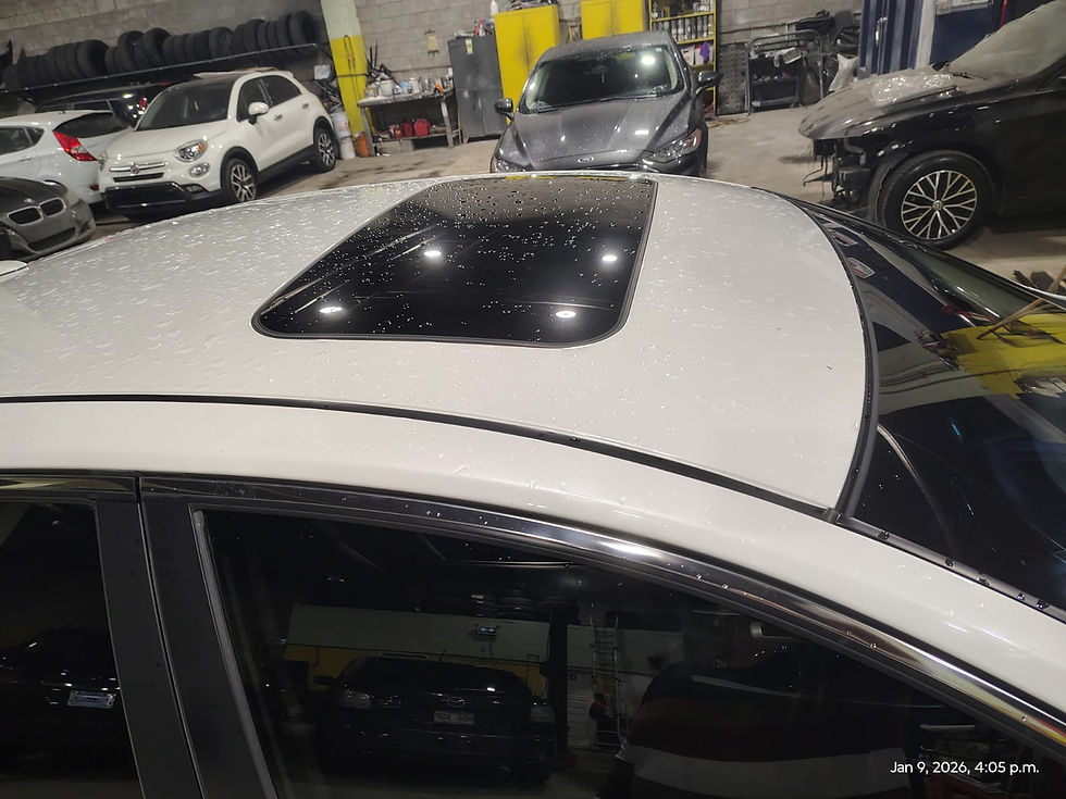 Thumbnail: Nissan Altima SV 2015