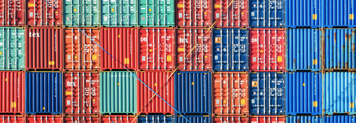 Equipe da Mundiale Log especializada em transporte de container Porto de Santos