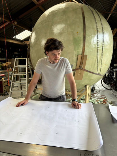 Bouwproces van een sculptuur voor de Publieke ruimte.