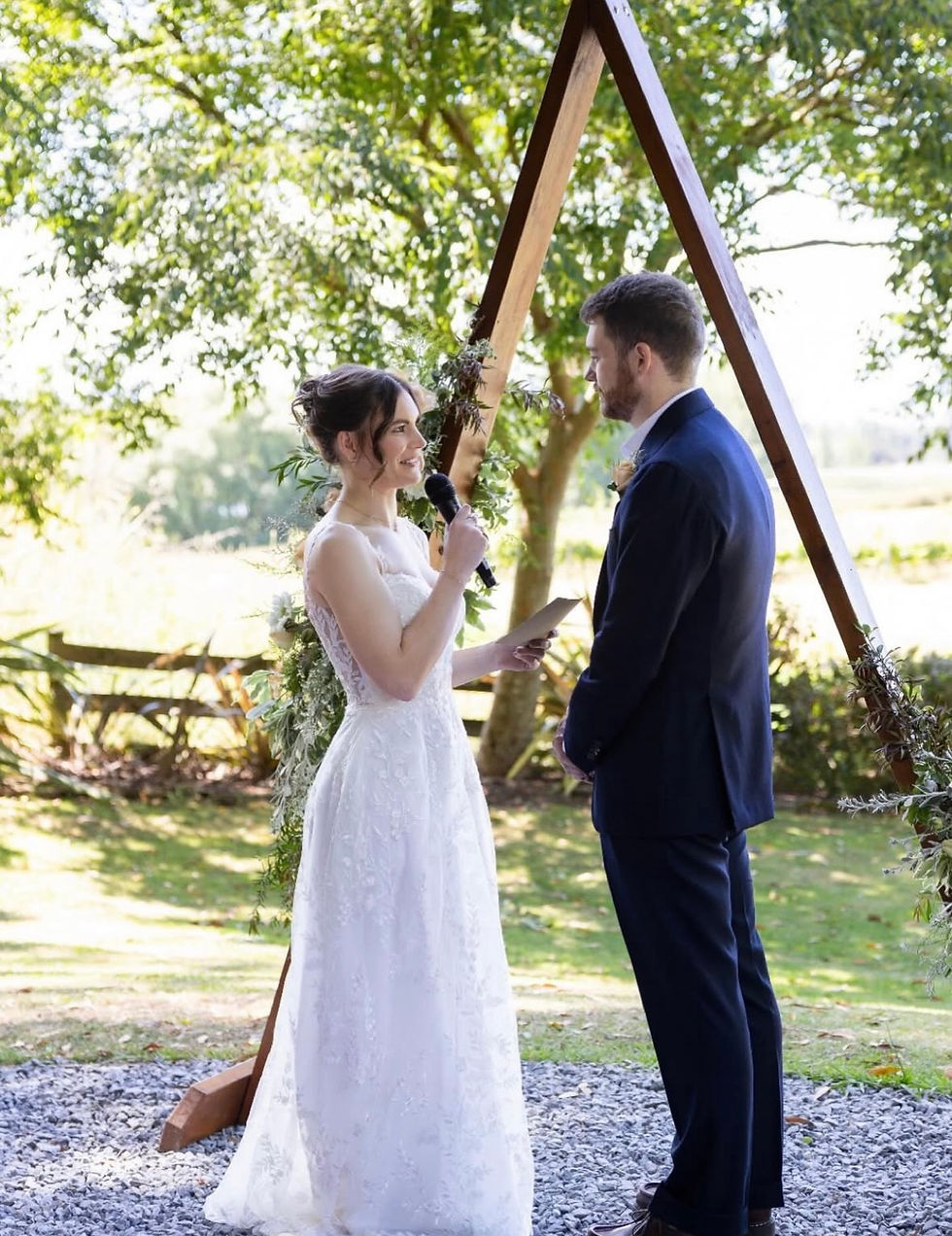 Thumbnail: Arch - Wooden Rustic Triangle Arch