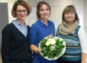 Christine Lieber und Helene Zaitler von der Diakoniestation Brechen bei der Verabschiedung von Halina Bomba (Mitte) in ihren wohlverdienten Ruhestand.