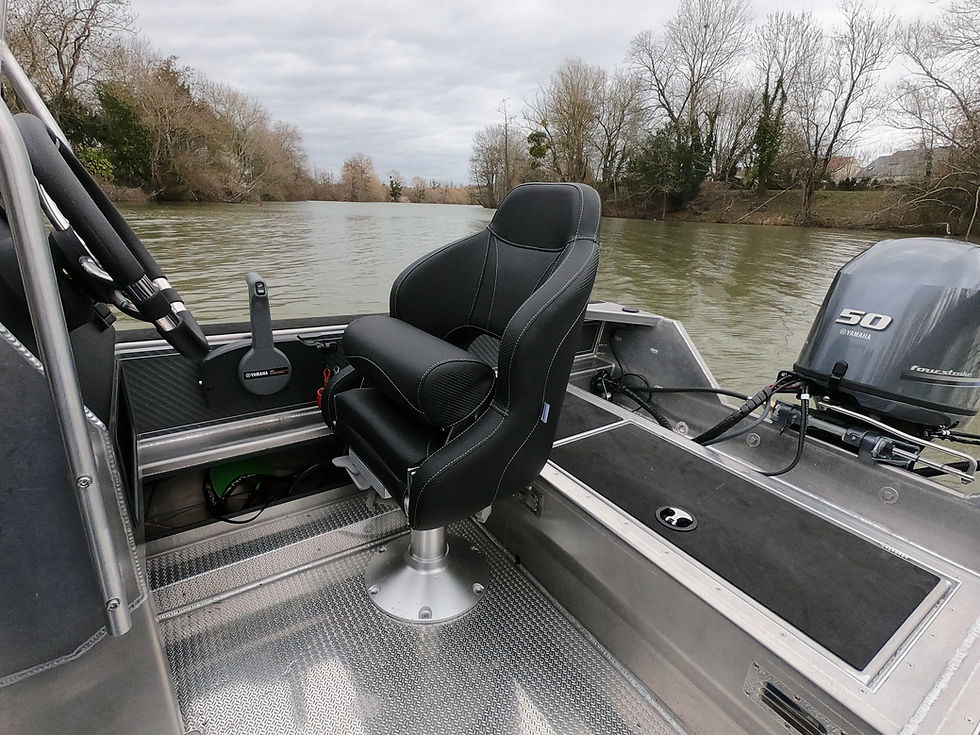 Miniature : PF Skylla 420 AC-PVC à partir de,