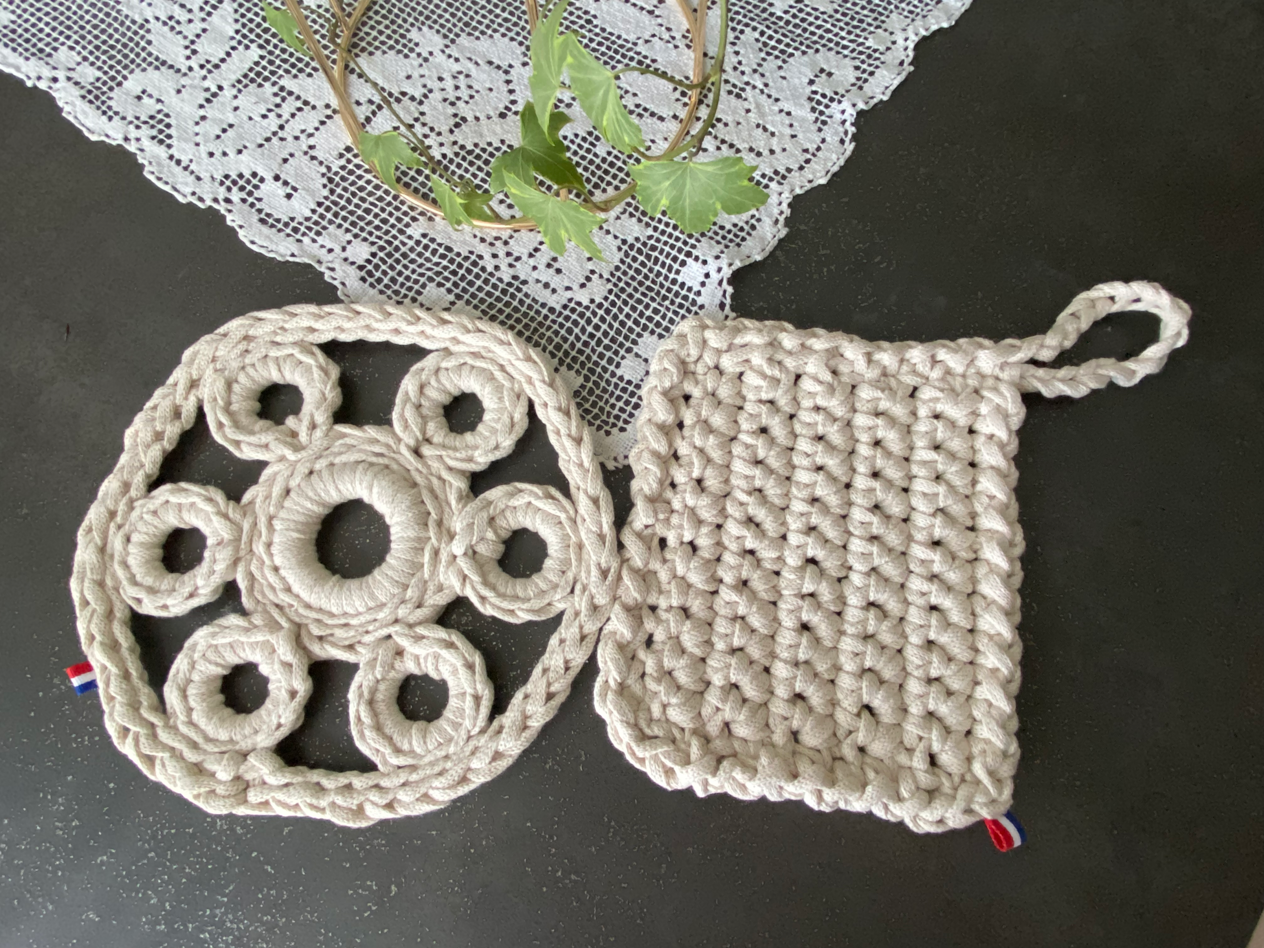 Dessous de plat, manique Marina