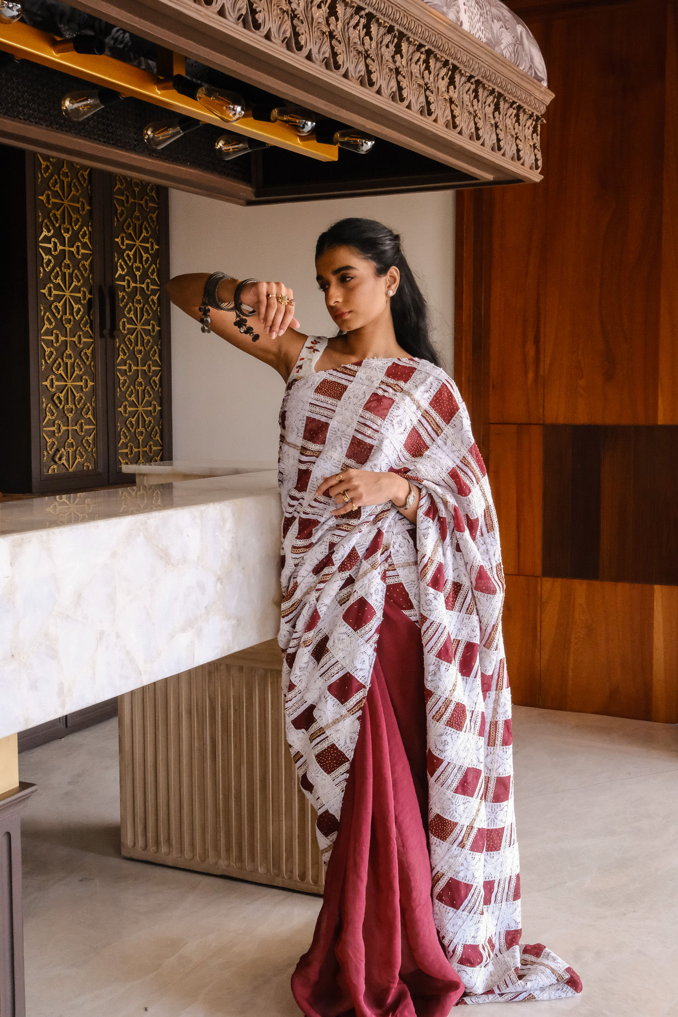 Desmos Sari