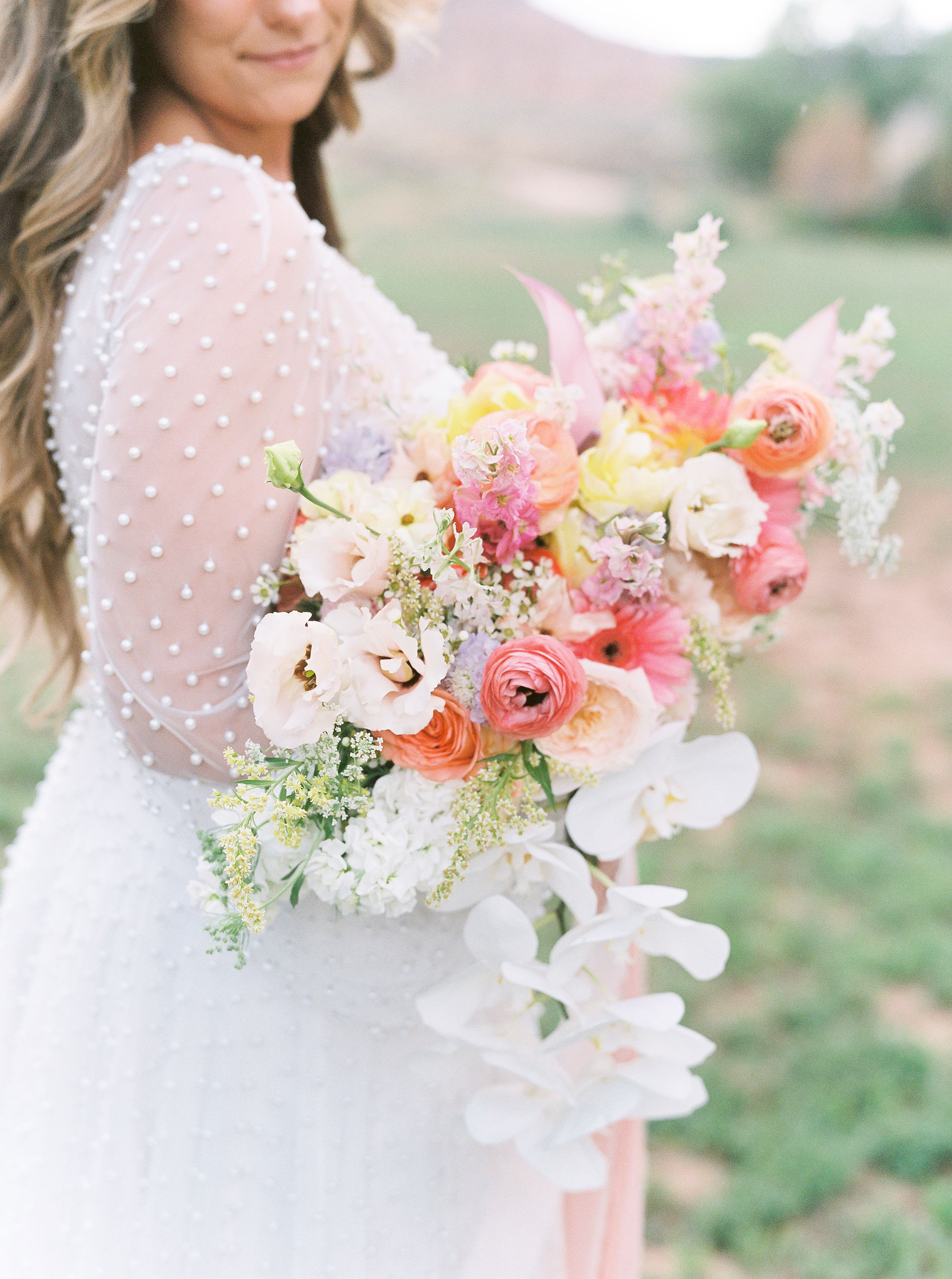 spring bridal bouquet inspiration in henderson nevada floral presrevation in henderson zion national park flower preservation zion floral preservation artist