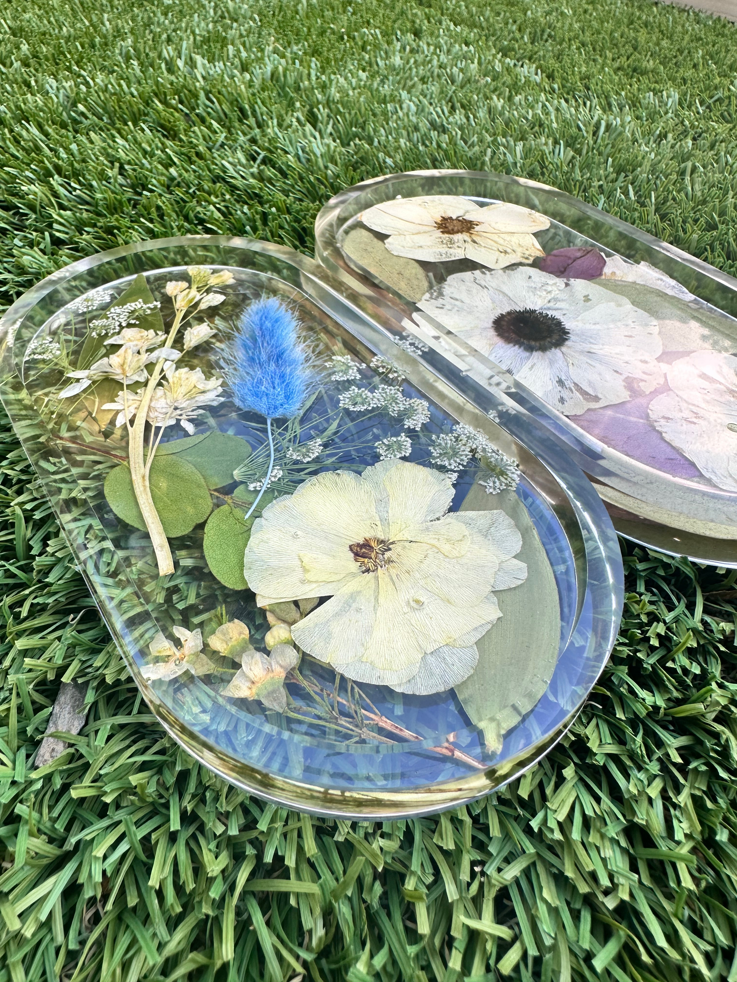 pressed flowers las vegas wedding chapel vegas elopement unique wedding venues las vegas bridal bouquet preservation