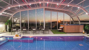 קירוי בריכה חיצונית