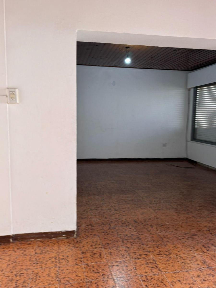 Miniatura: Propiedad con Depto. Independiente en Ubicación Céntrica.