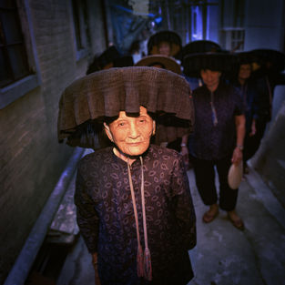 Claudio Edinger Hakka Woman