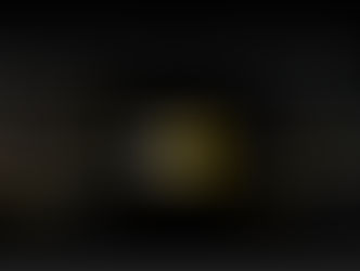 Visual comparison of chaotic digital tools versus organised systems thinking in digital transformation.