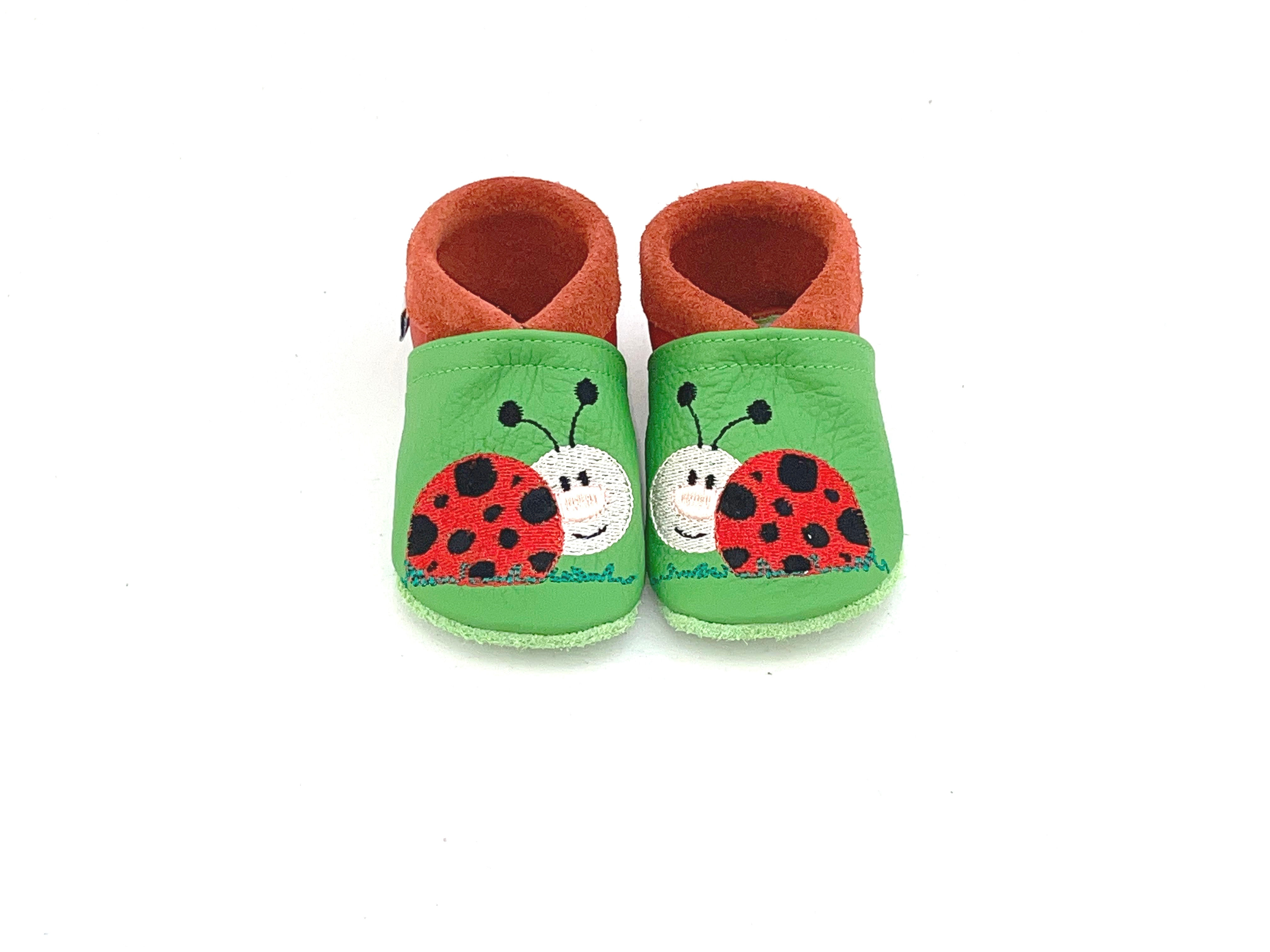 Bestickt: Marienkäfer