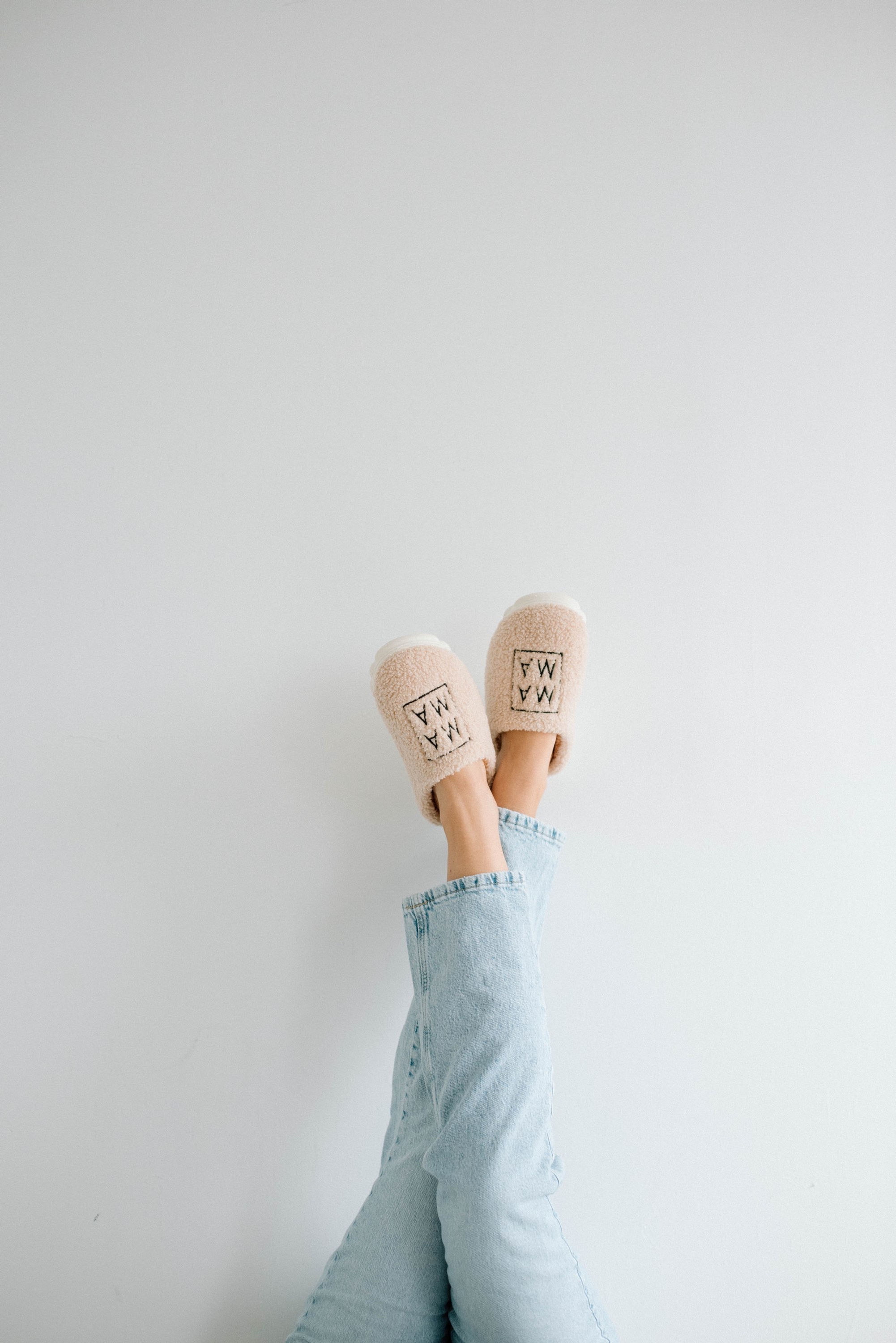 MAMA | SLIDER SLIPPERS