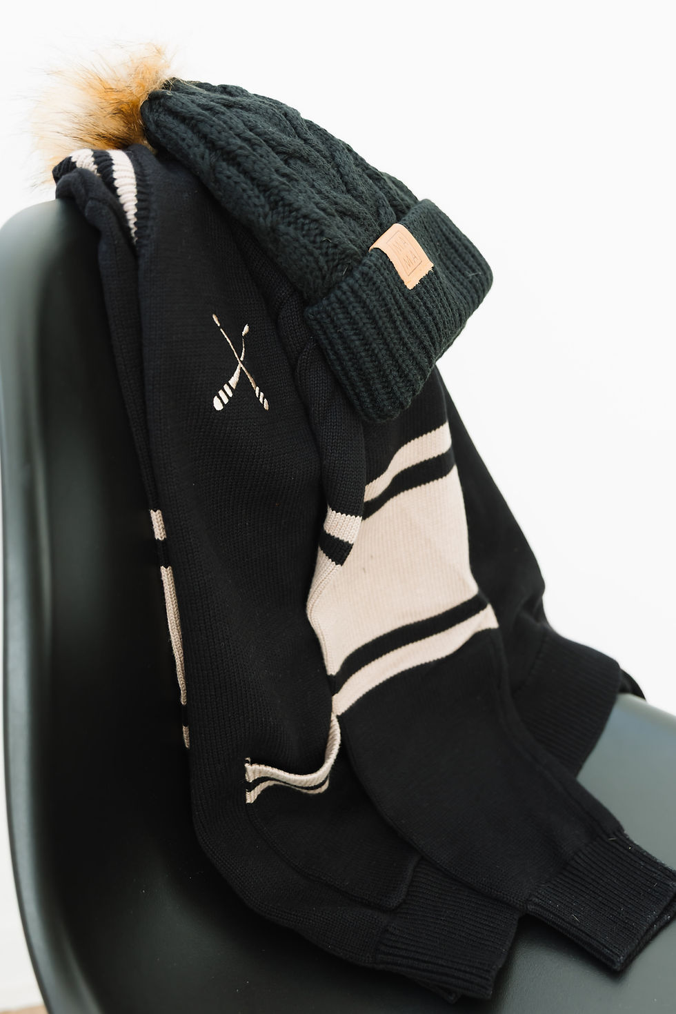 Thumbnail: MAMA | KNIT POM TOQUE