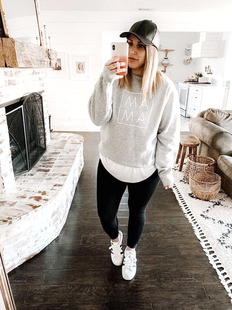 Thumbnail: MAMA | CLASSIC SWEATER