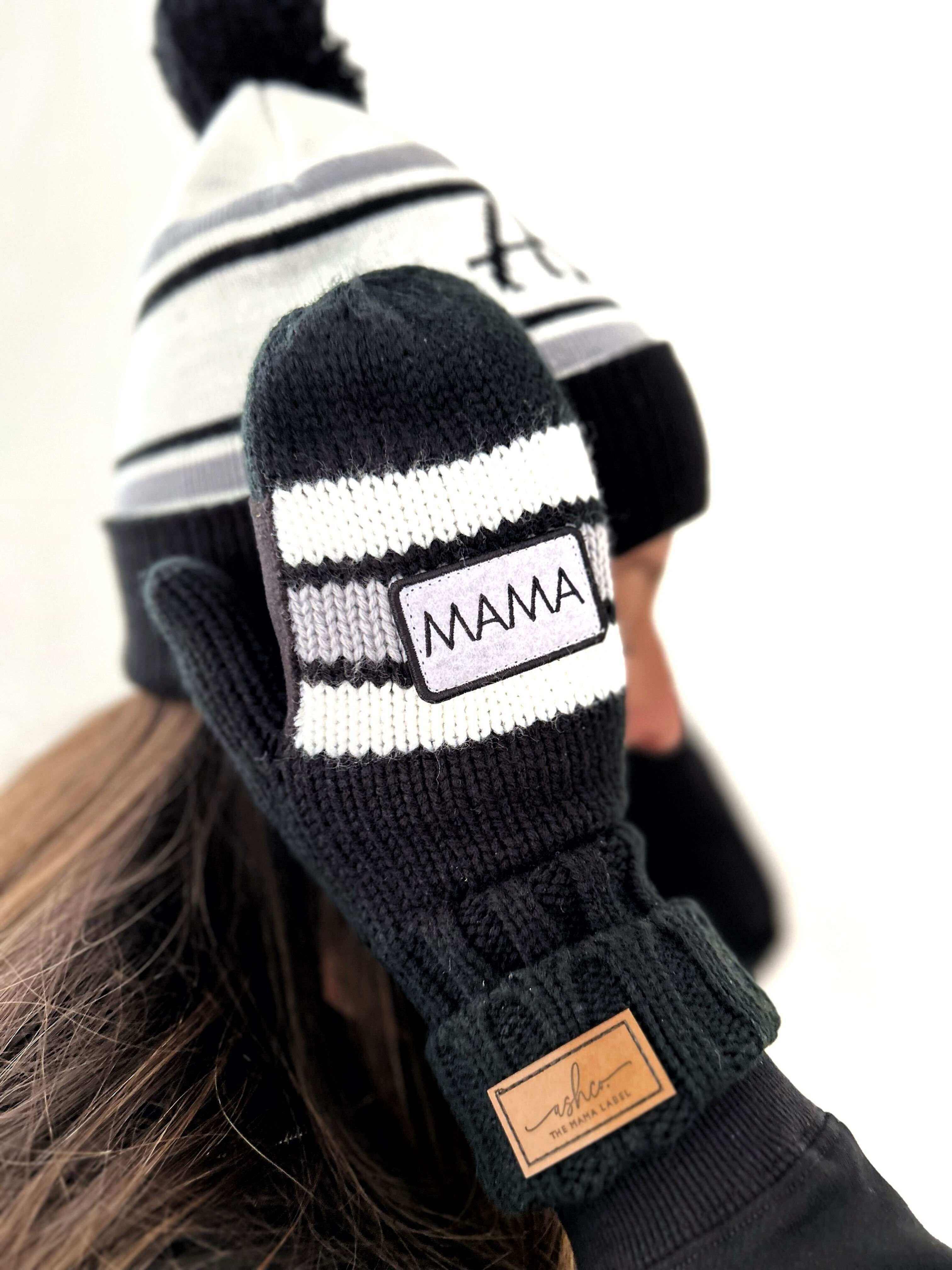 HOCKEY MAMA | MITTENS