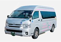 ハイエーススーパーロングボディDタイプ国産最大級の車両