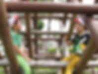 元気に外遊び