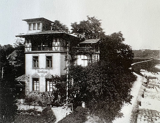 VillaMarie_historisch_MonBijou_kl.jpg