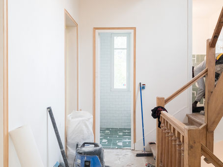 Rénovation partielle ou totale : quelle solution choisir pour votre maison dans l’Ouest parisien ?