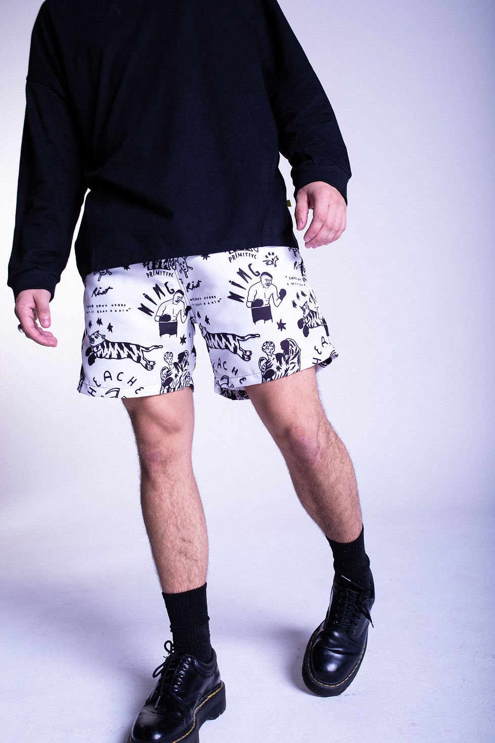 Miniatura: PRIMITIVE ISSUES SHORT
