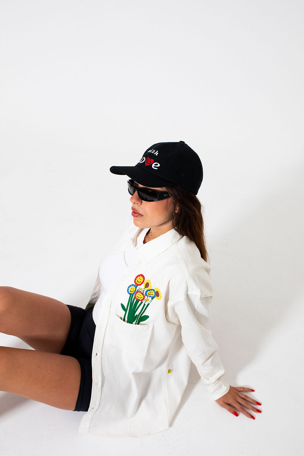 Miniatura: W/ LOVE HAT