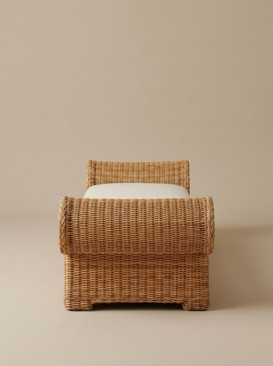 VEYA RATTAN DAYBED - Bespoke furniture - Lateral view