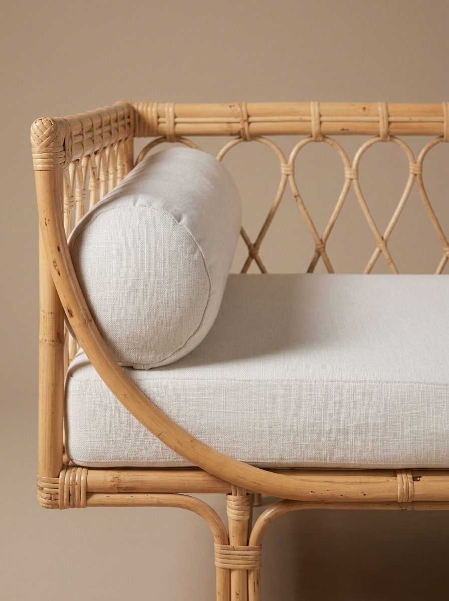 SALKO RATTAN SOFA - Bespoke furniture - Close up view