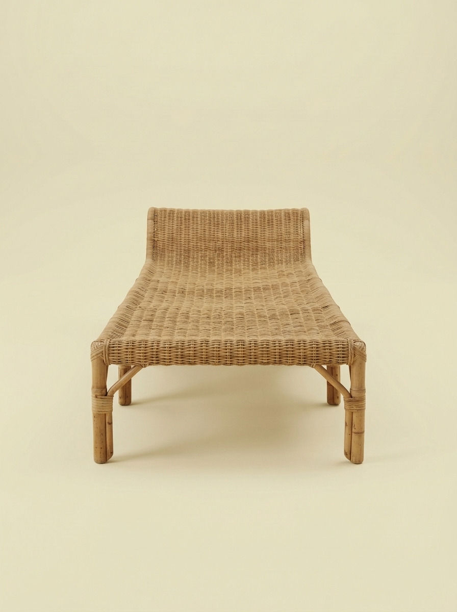 AVEN RATTAN DAYBED - Bespoke furniture - Front view