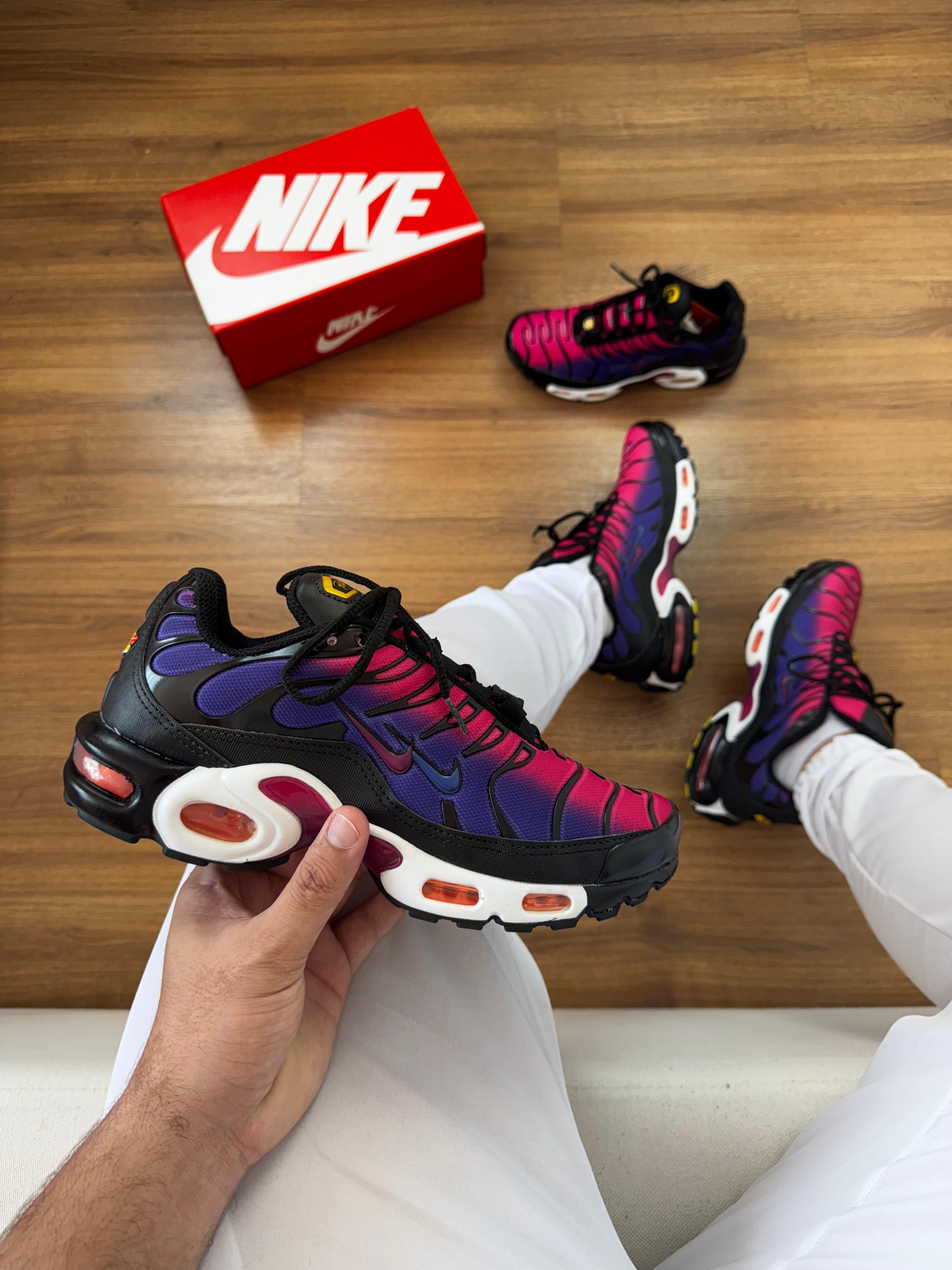 Tênis Nike TN Air Max PLUS