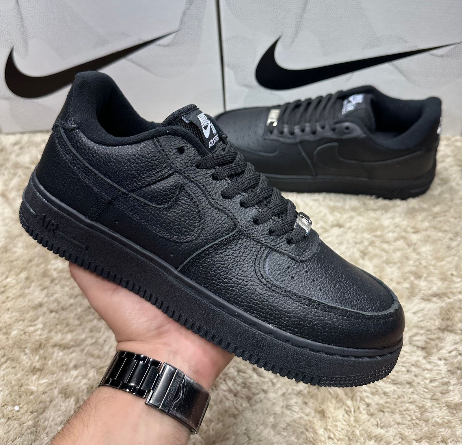 Tênis Nike Air Force 1 "07 - Couro Premium