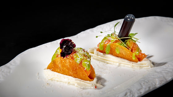 57. Tacos al salmone