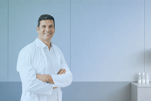 Dr. Xavier Bial Vellvé: traumatólogo especialista en rodilla en Barcelona