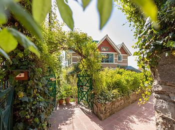 Hostie-romarica-vacation-home-cottage-homestay-shimla-mashobra-facade-1.jpg