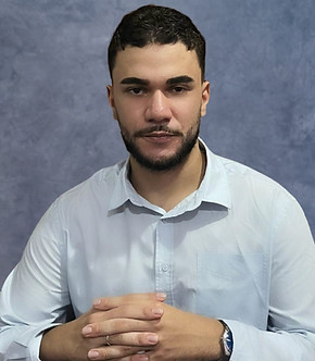 Felipe R.jpg