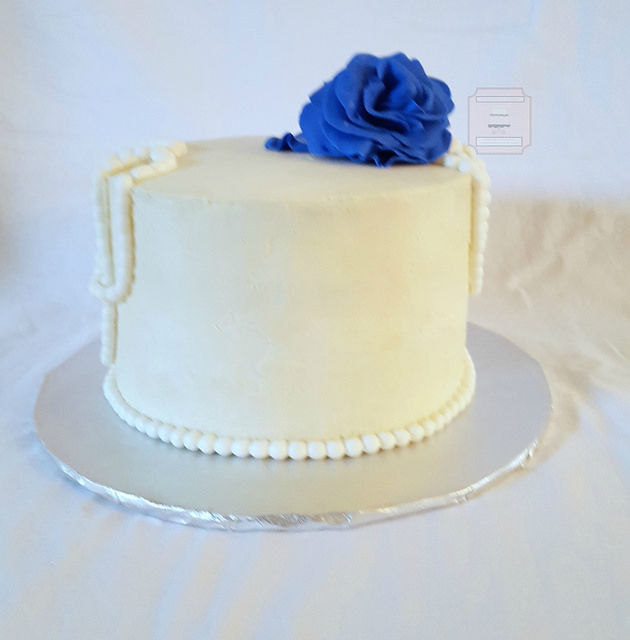 Simple/Elegant Wedding Cake
