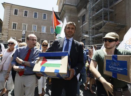 Israele occupa nuovi territori...