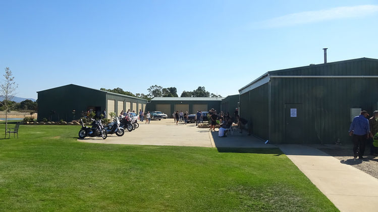 LINCOLN LAND IN AUSTRALIA, JIM'S GARAGE